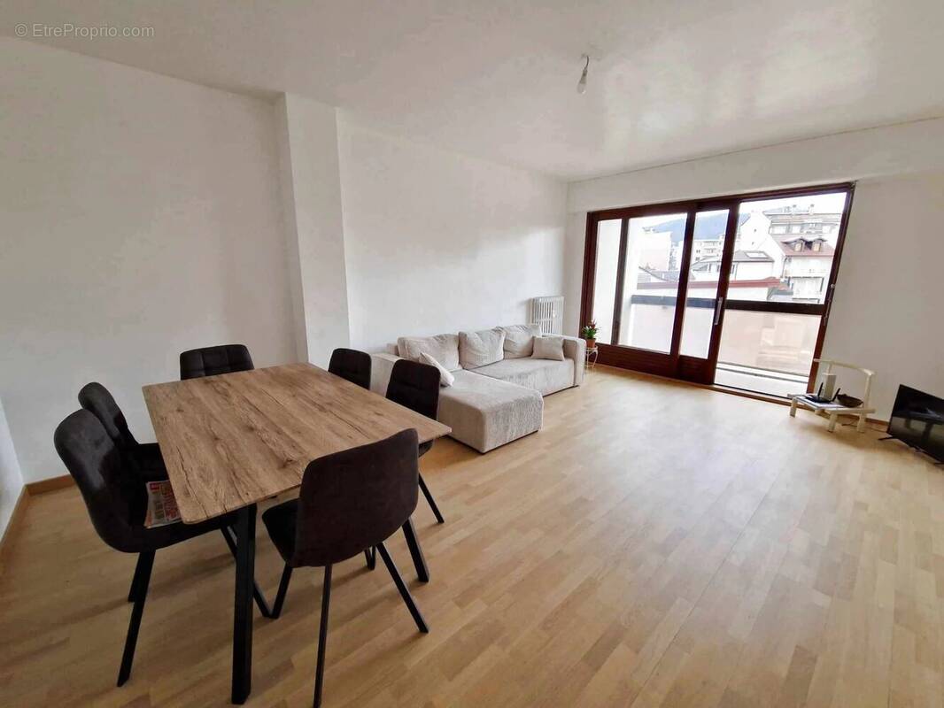 Appartement à ANNEMASSE