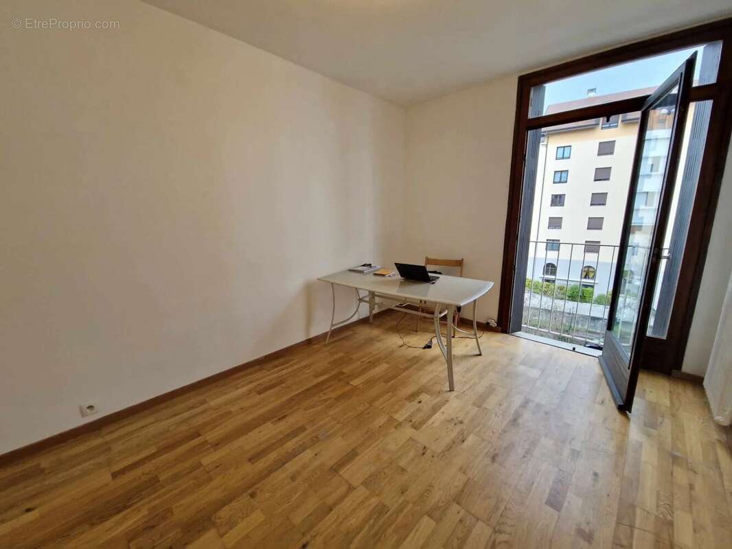 Appartement à ANNEMASSE