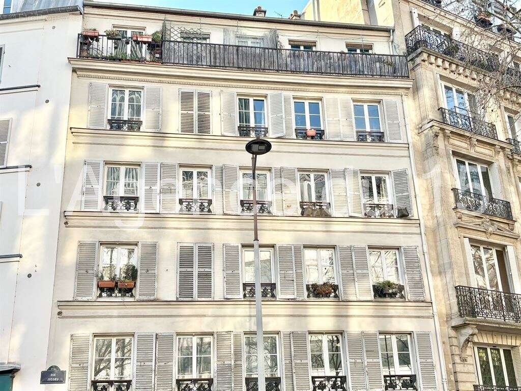 Appartement à PARIS-5E