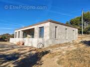 Maison à SAINT-SATURNIN-LES-APT