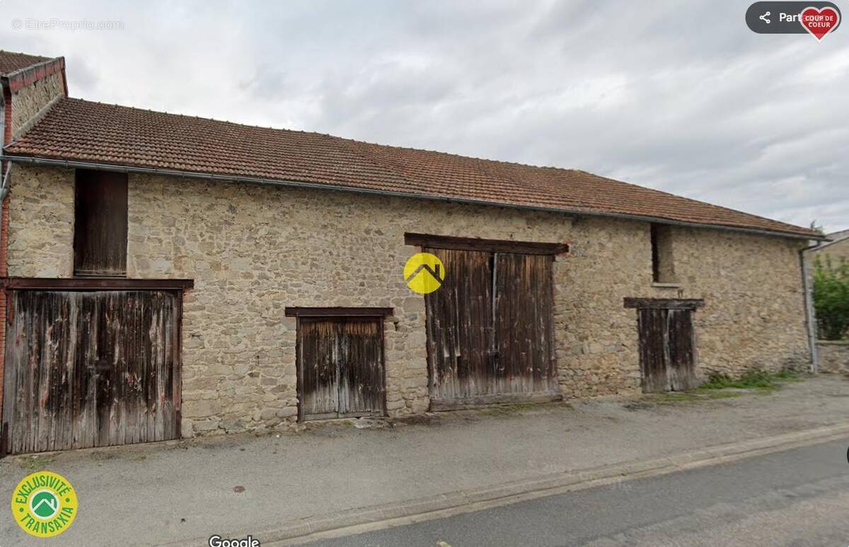 Maison à LE GRAND-BOURG