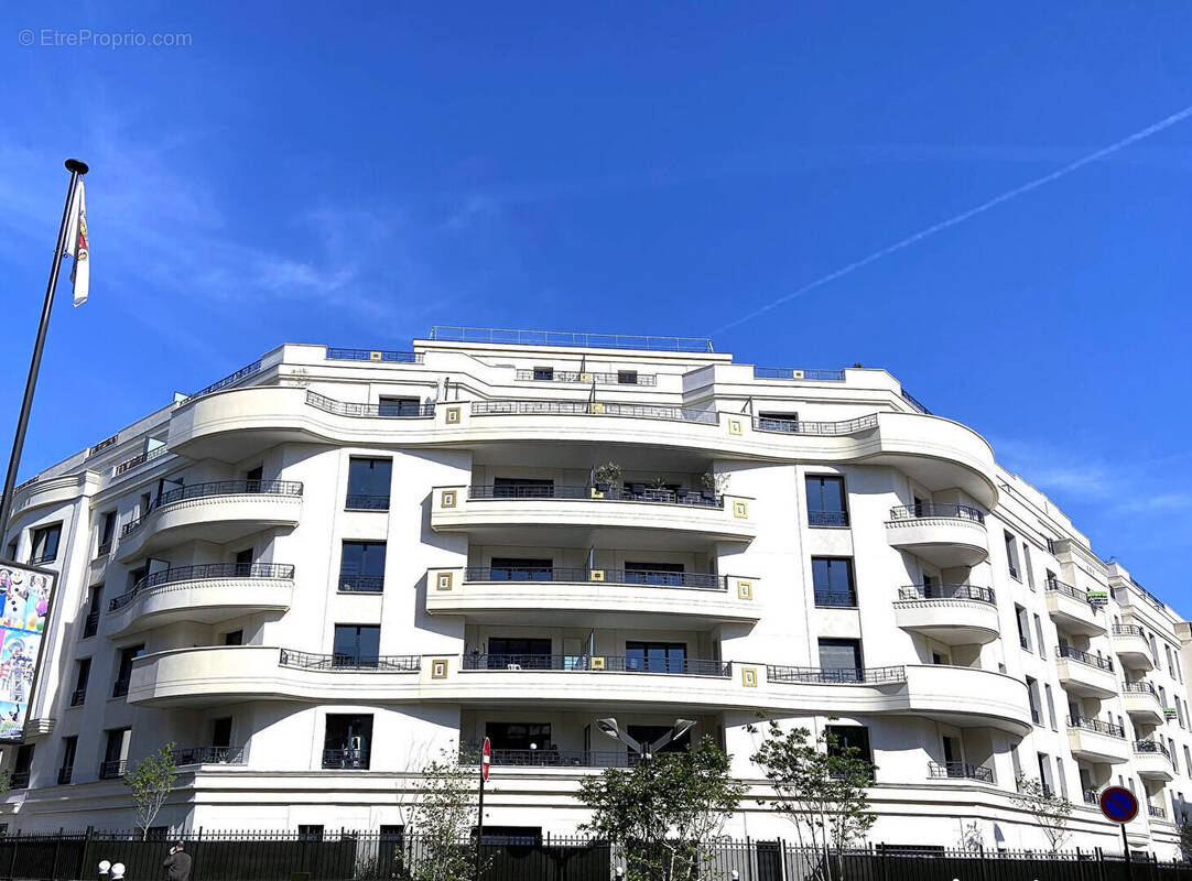 Appartement à LEVALLOIS-PERRET