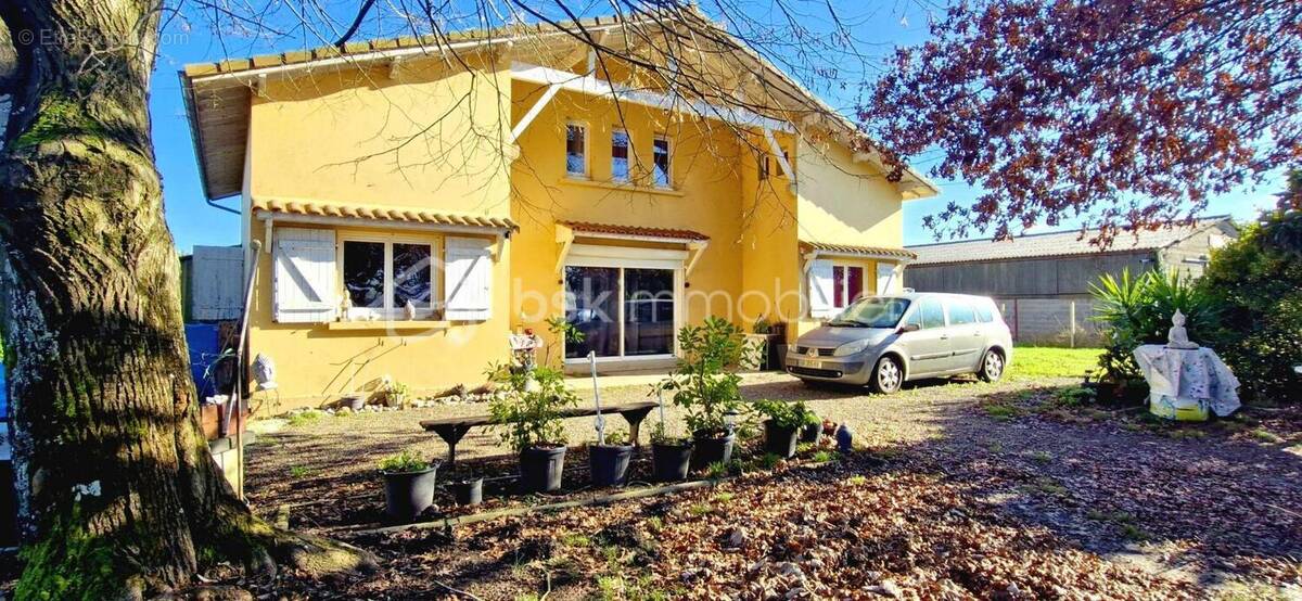 Maison à AIRE-SUR-L&#039;ADOUR