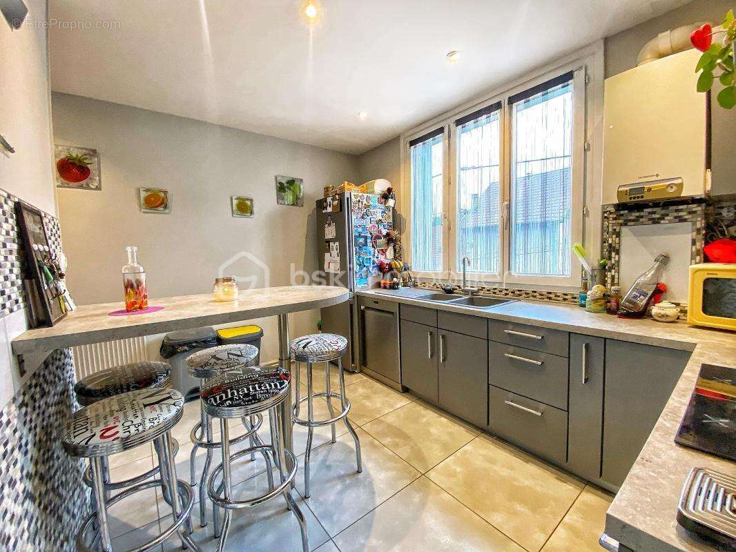 Appartement à AIX-LES-BAINS