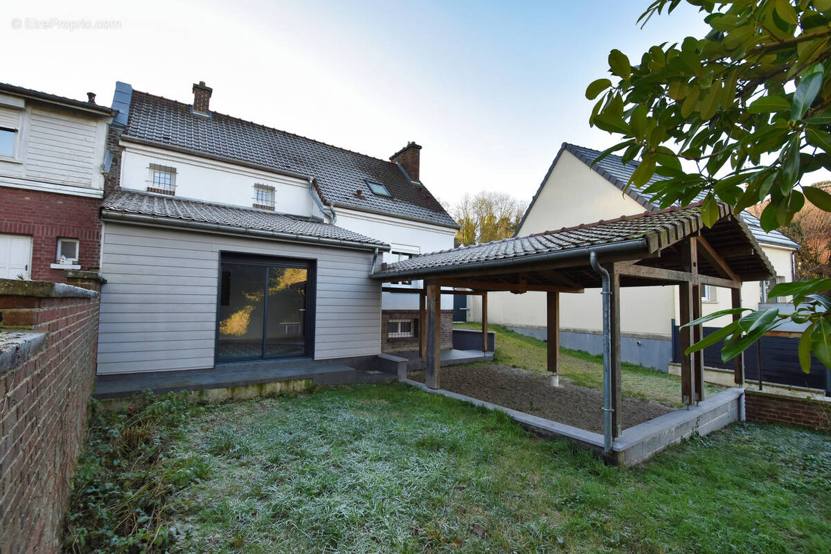 Maison à AILLY-SUR-SOMME