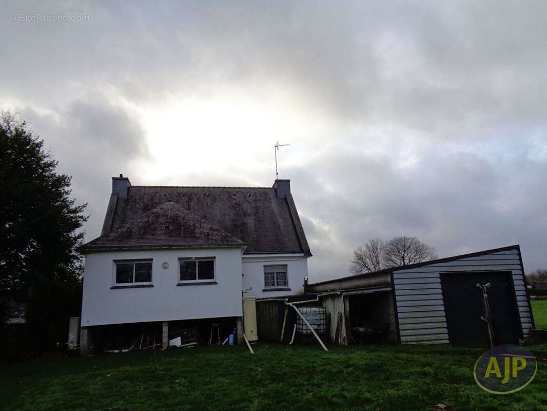 Maison à TREDION