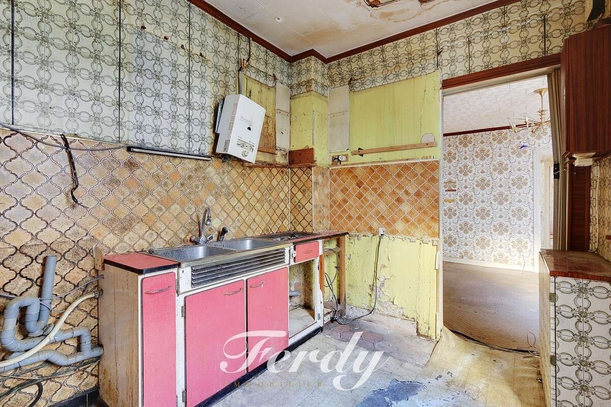 Appartement à PARIS-3E