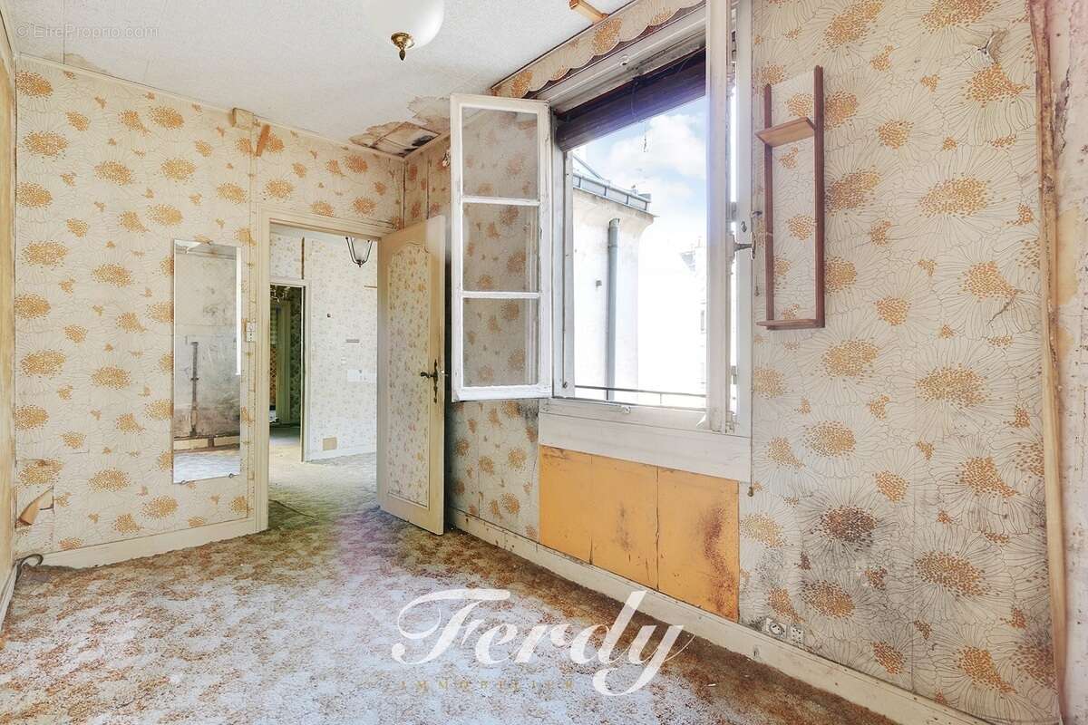 Appartement à PARIS-3E