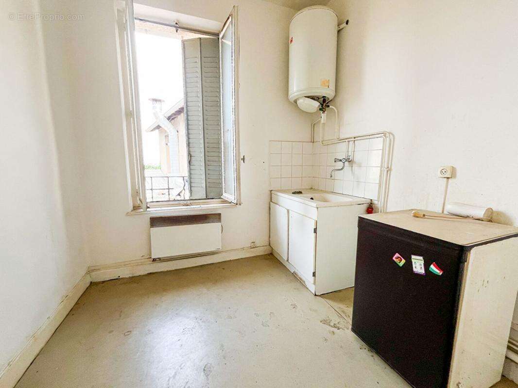 Appartement à LYON-8E