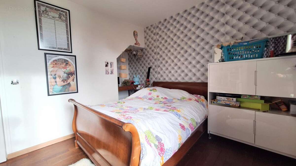 Appartement à SAINT-REMY-LES-CHEVREUSE