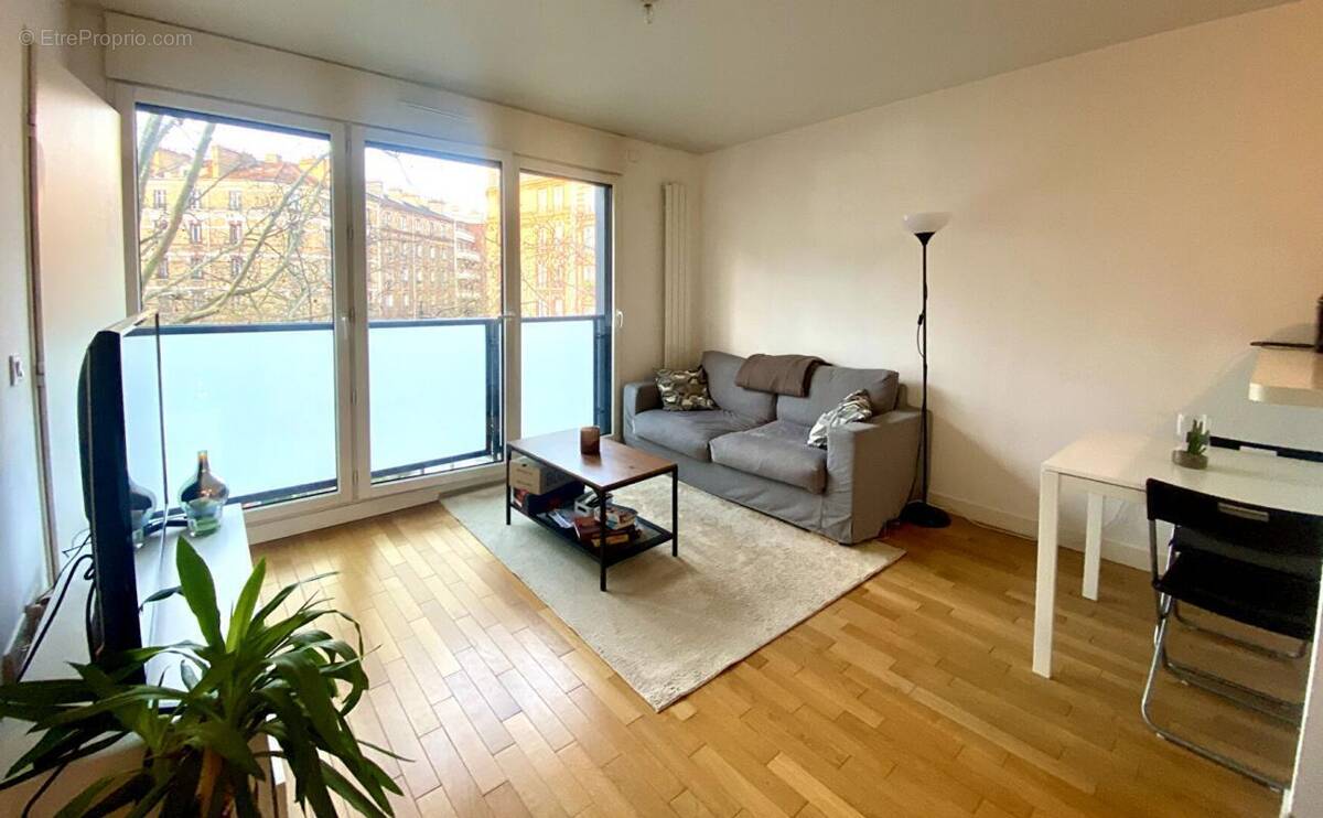 Appartement à BOULOGNE-BILLANCOURT