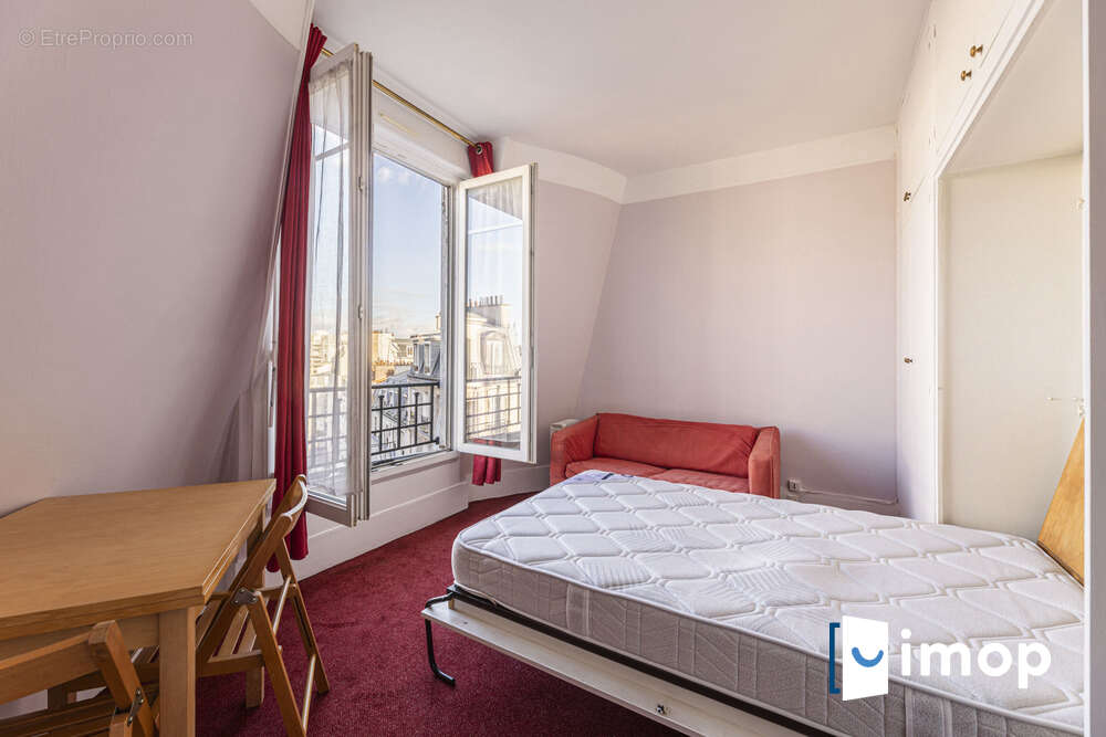 Appartement à PARIS-12E