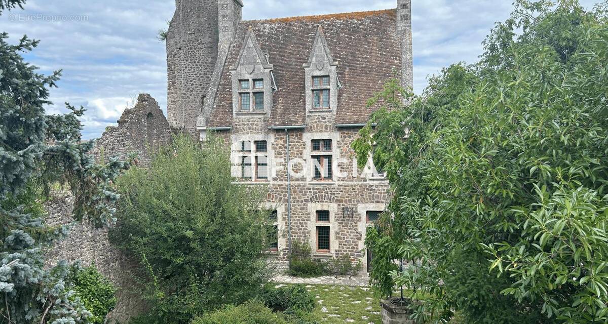 Maison à BEAUMONT-SUR-SARTHE