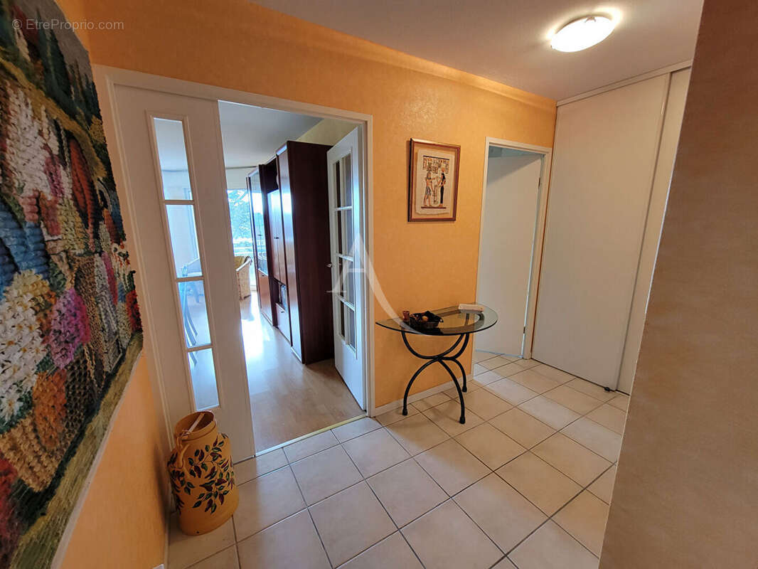 Appartement à BILLERE