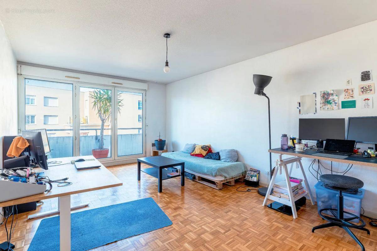 Appartement à VILLEURBANNE