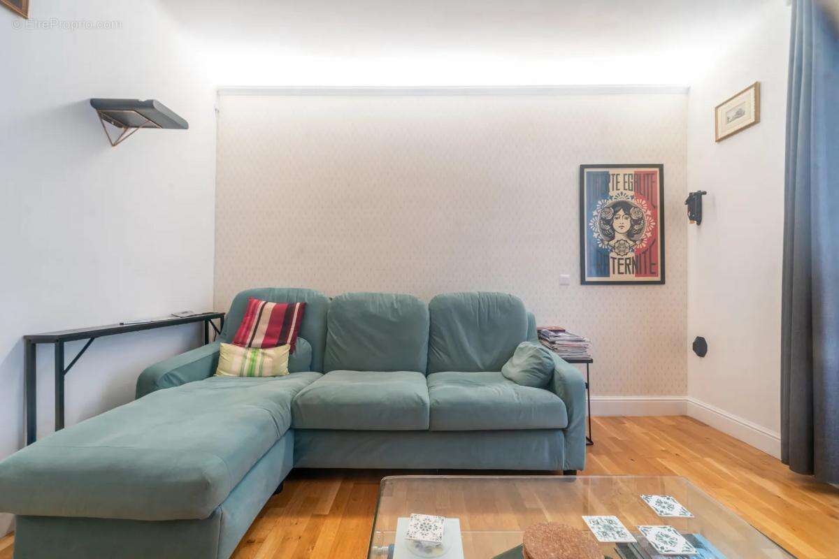 Appartement à ASNIERES-SUR-SEINE