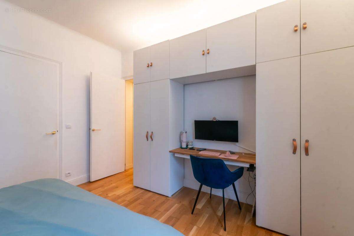 Appartement à ASNIERES-SUR-SEINE