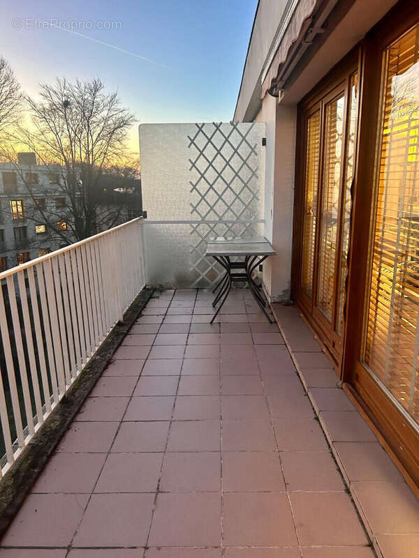 Appartement à MAISONS-LAFFITTE