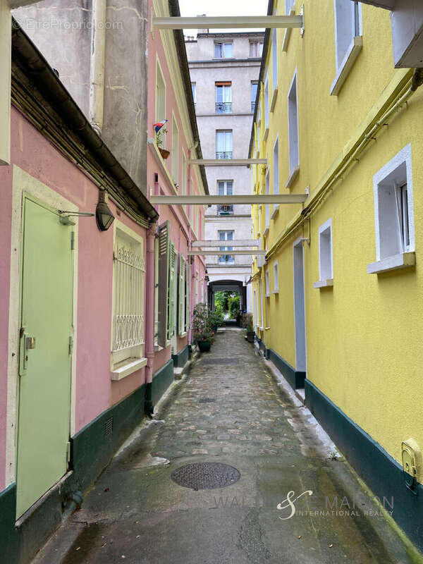 Appartement à PARIS-10E