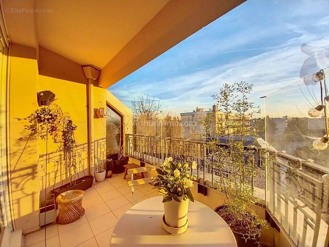 Appartement à LE PERREUX-SUR-MARNE