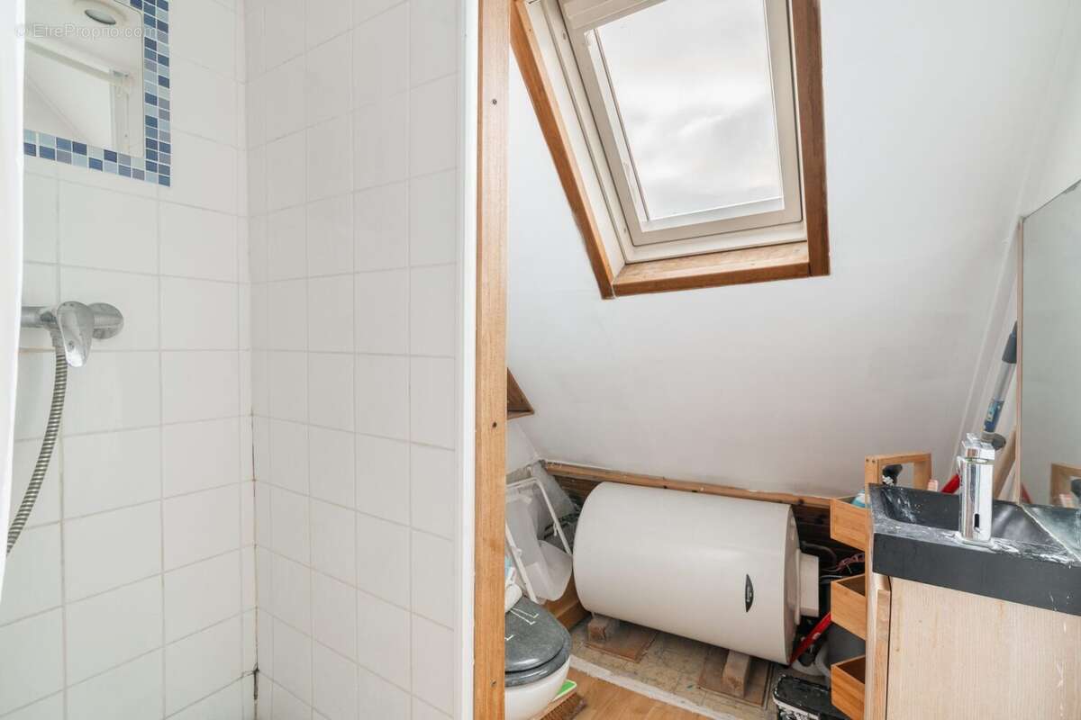 Appartement à PARIS-11E