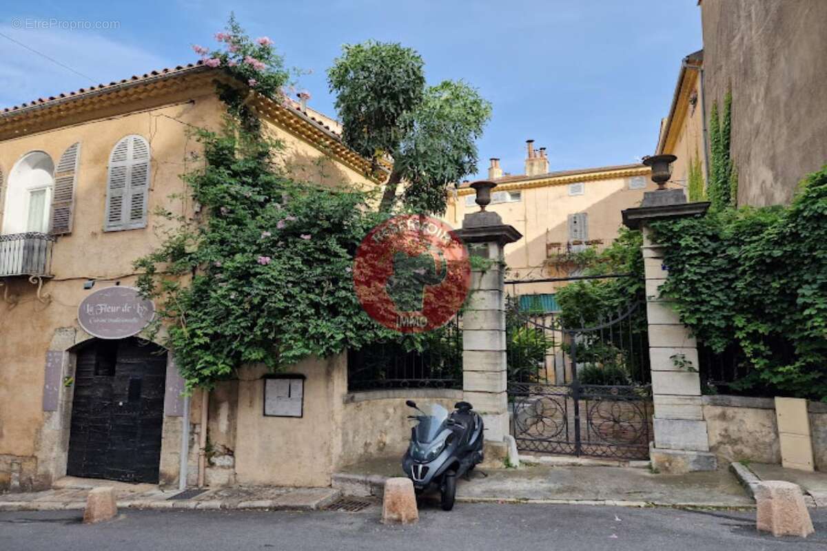 Commerce à GRASSE