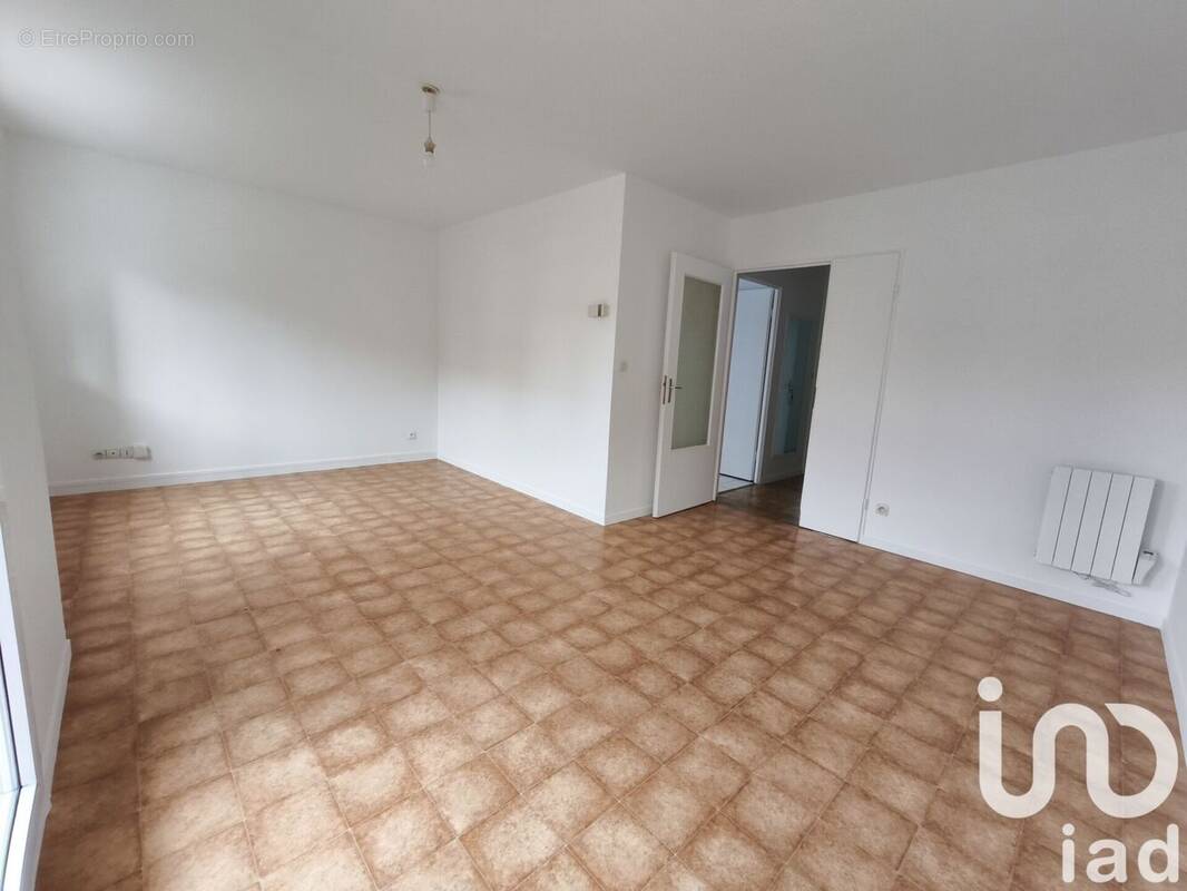 Photo 1 - Appartement à LE PLESSIS-BELLEVILLE