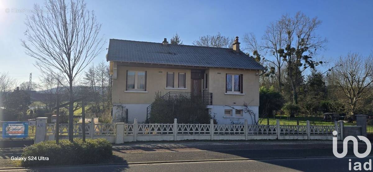 Photo 1 - Maison à SAINT-AMAND-MONTROND