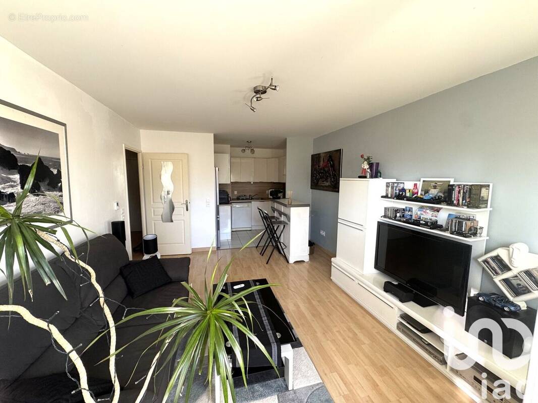 Photo 1 - Appartement à LE PLESSIS-TREVISE