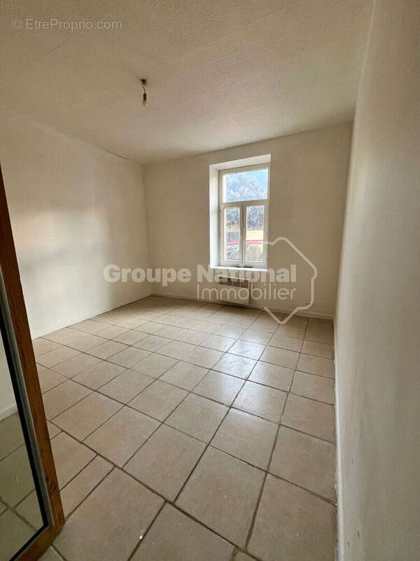 Appartement à CHATEAURENARD