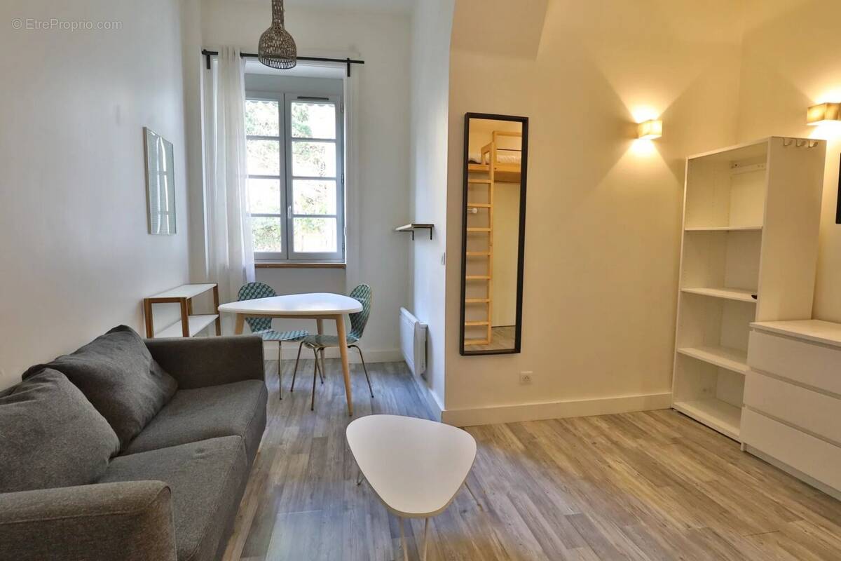 Appartement à LYON-1E