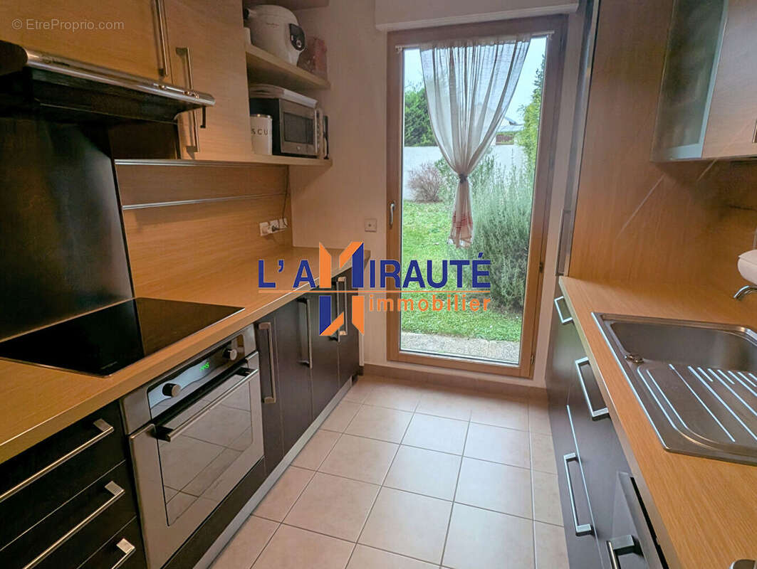 Appartement à HOUILLES