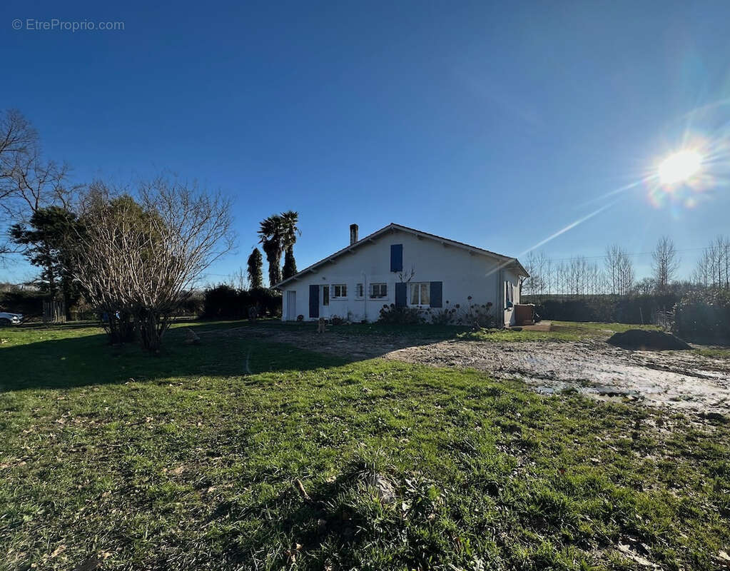 Maison à LABASTIDE-D&#039;ARMAGNAC