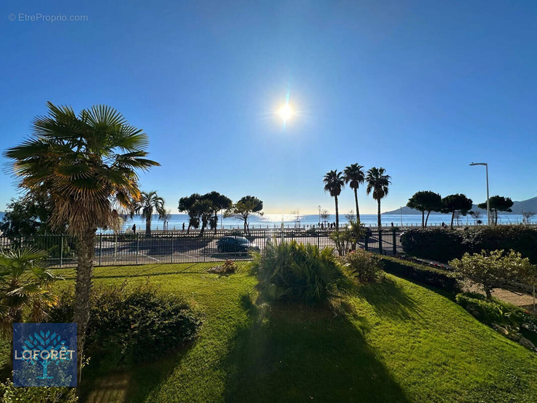 Appartement à CANNES