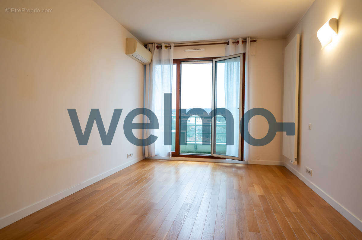 Appartement à ISSY-LES-MOULINEAUX