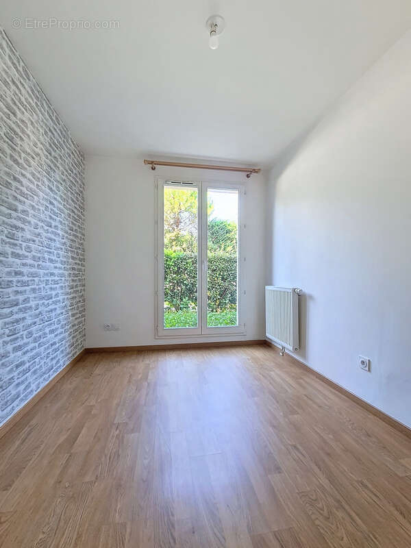 Appartement à MAFFLIERS