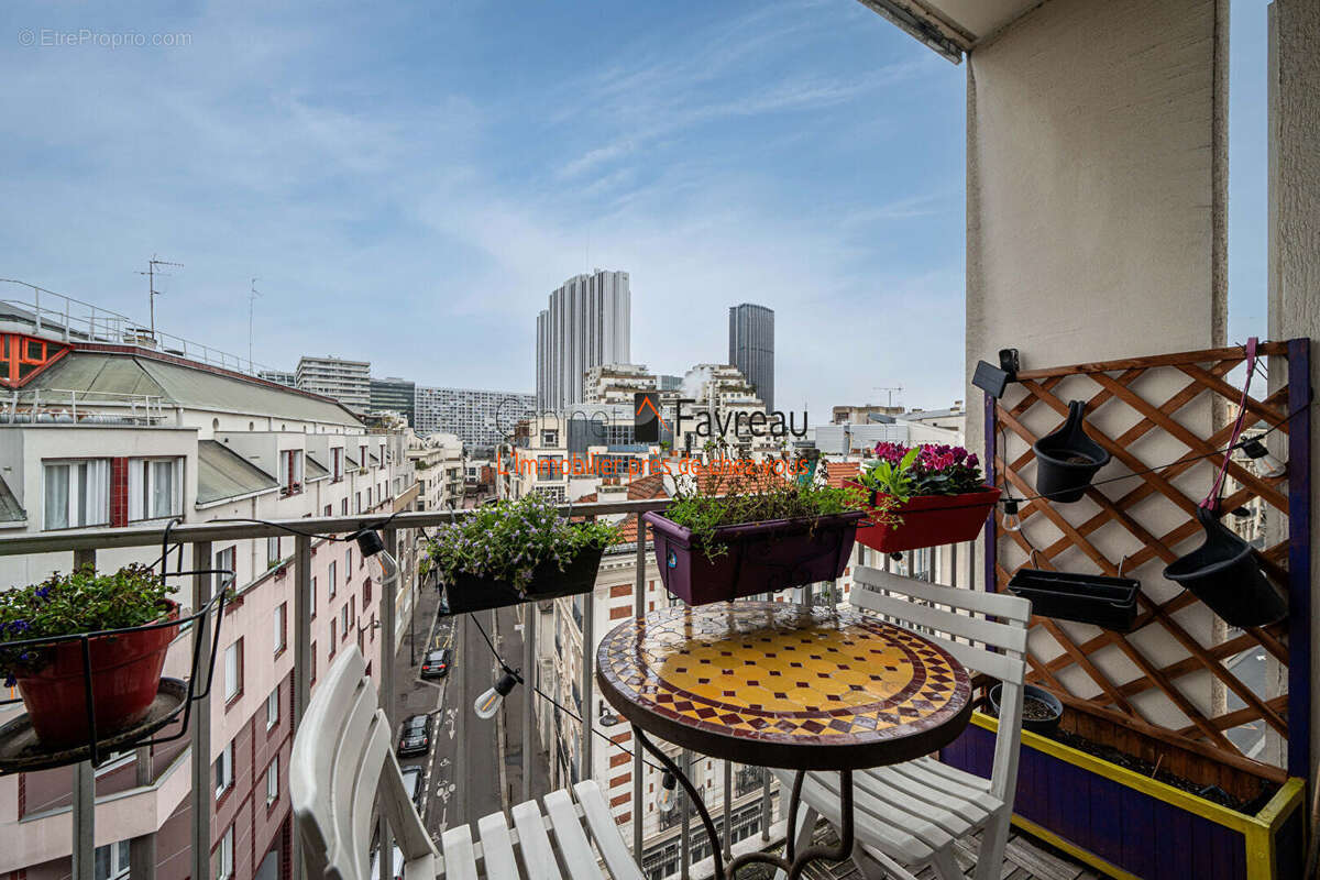 Appartement à PARIS-14E