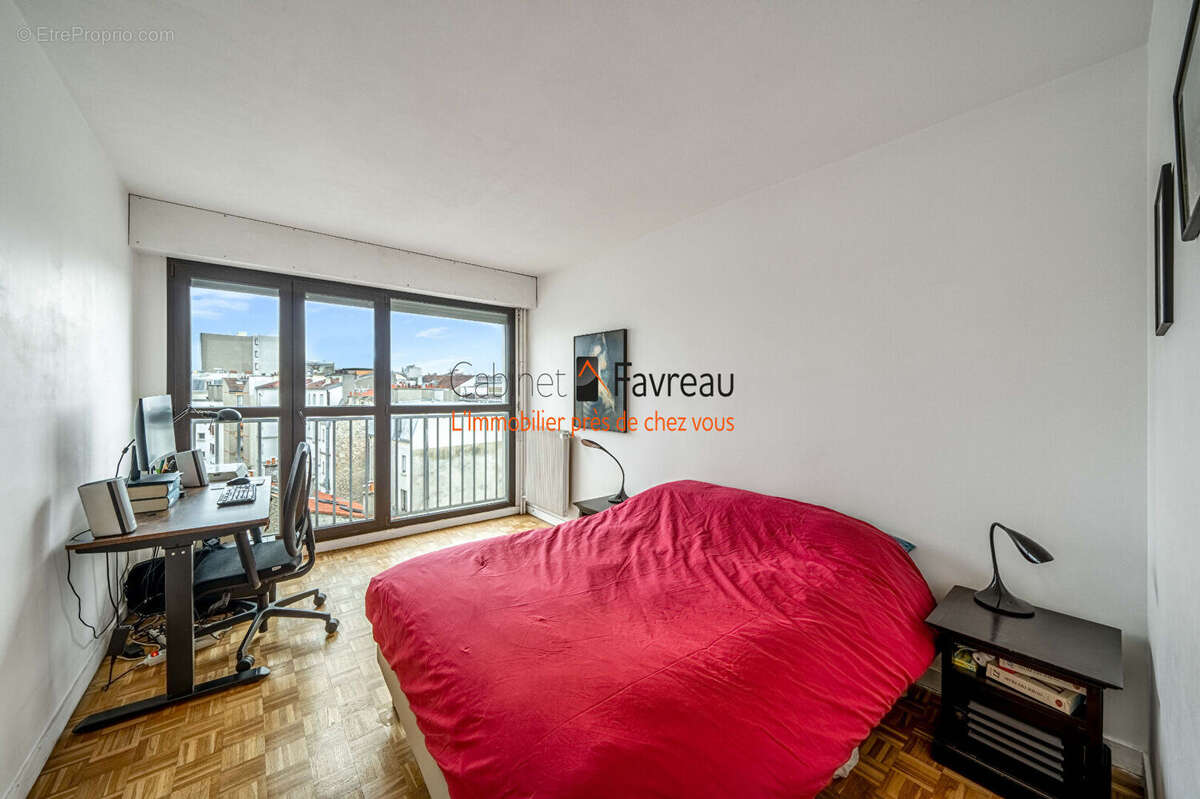 Appartement à PARIS-14E