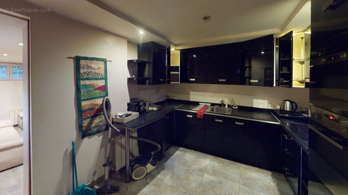 Appartement à IVRY-SUR-SEINE