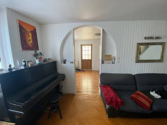 Appartement à MARGENCY