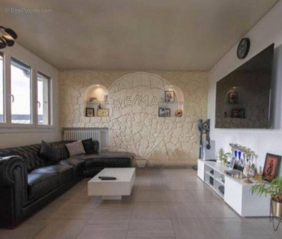 Appartement à MONTMAGNY