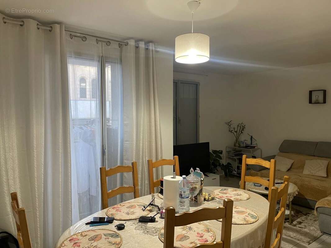 Appartement à TORCY