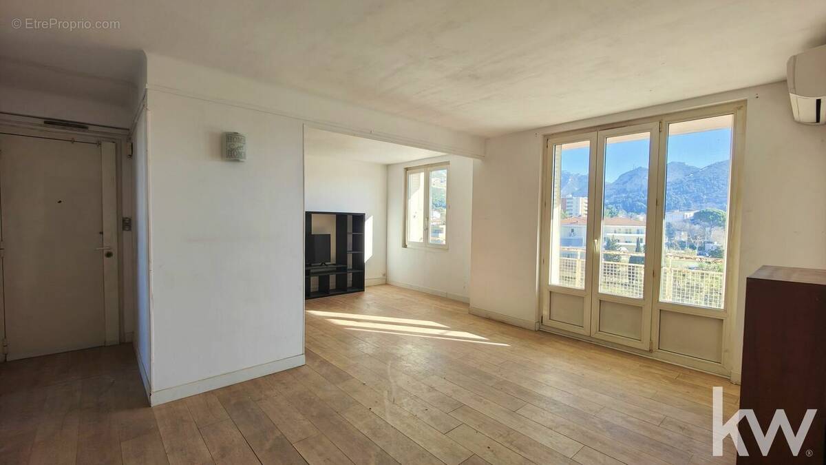 Appartement à MARSEILLE-10E