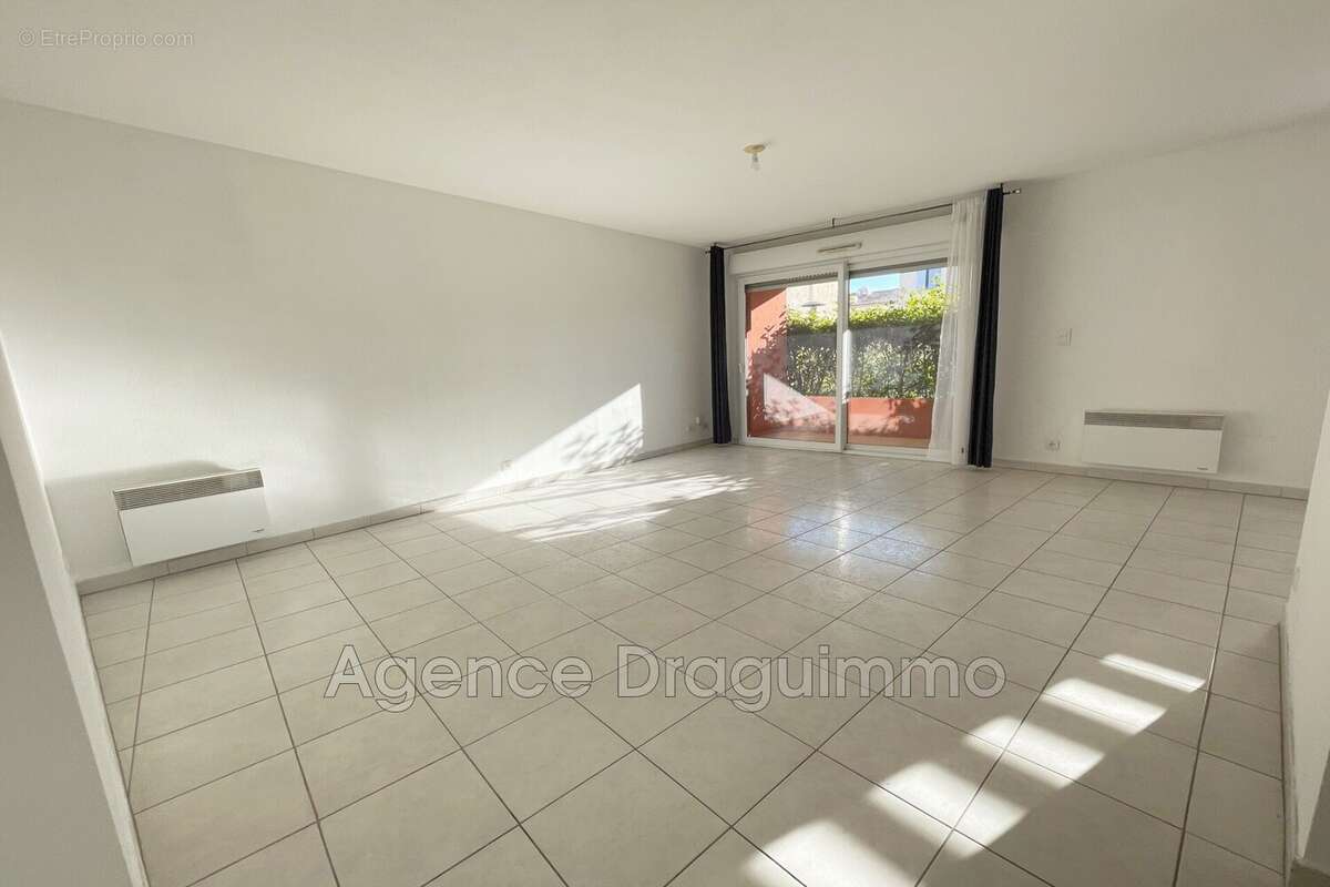 Appartement à DRAGUIGNAN