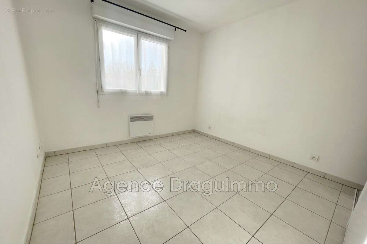 Appartement à DRAGUIGNAN