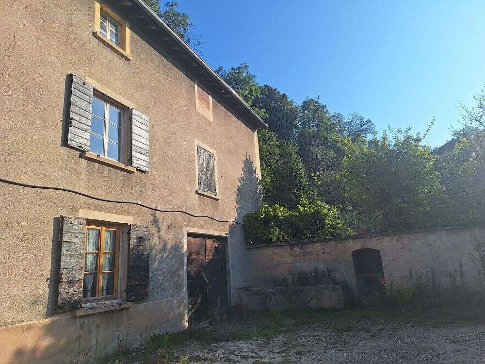 Maison à FRANCHEVILLE