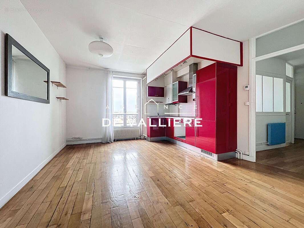 Appartement à NANTERRE