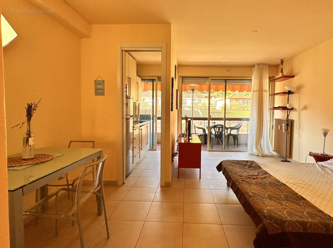 Appartement à MENTON