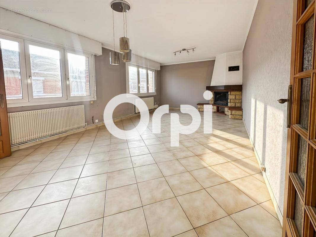 Appartement à COUDEKERQUE-BRANCHE