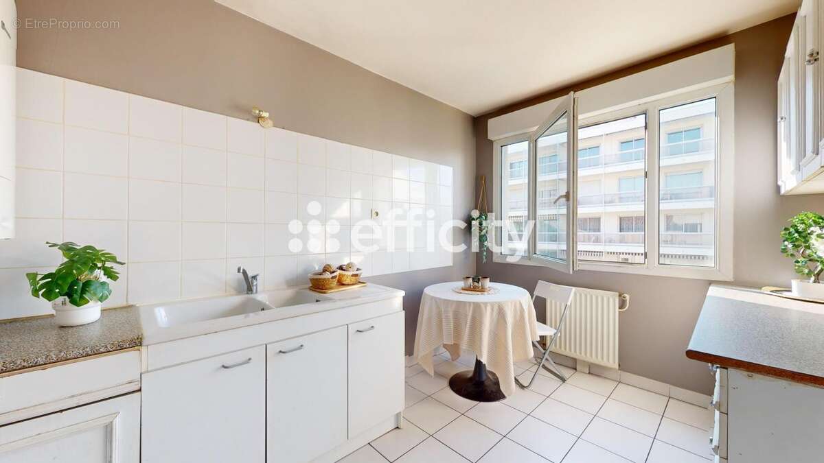 Appartement à VILLEURBANNE